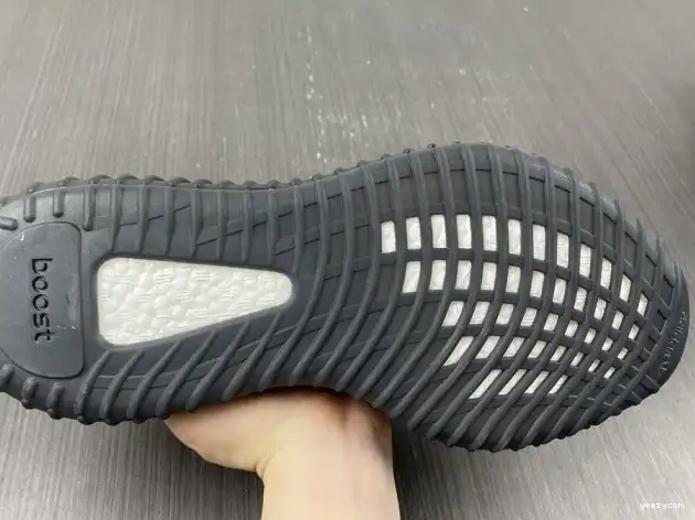 Boost 350 HQ4540 Onyx V2 Yeezy Adidas 0613